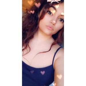 Meet your Posher, Nadia